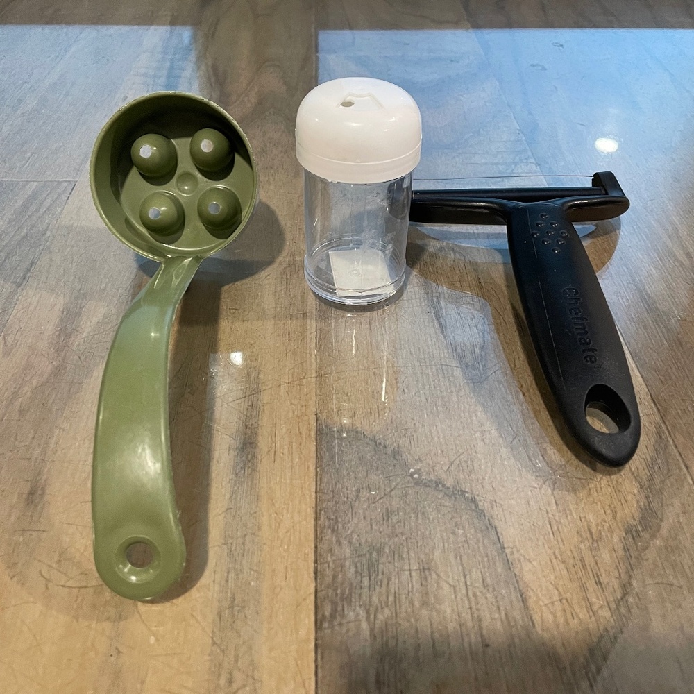 3-Piece Mixed Set of Kitchen Tools